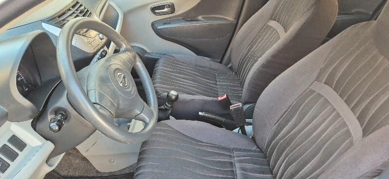 Nissan Pixo 1.0 5 porte Visia
