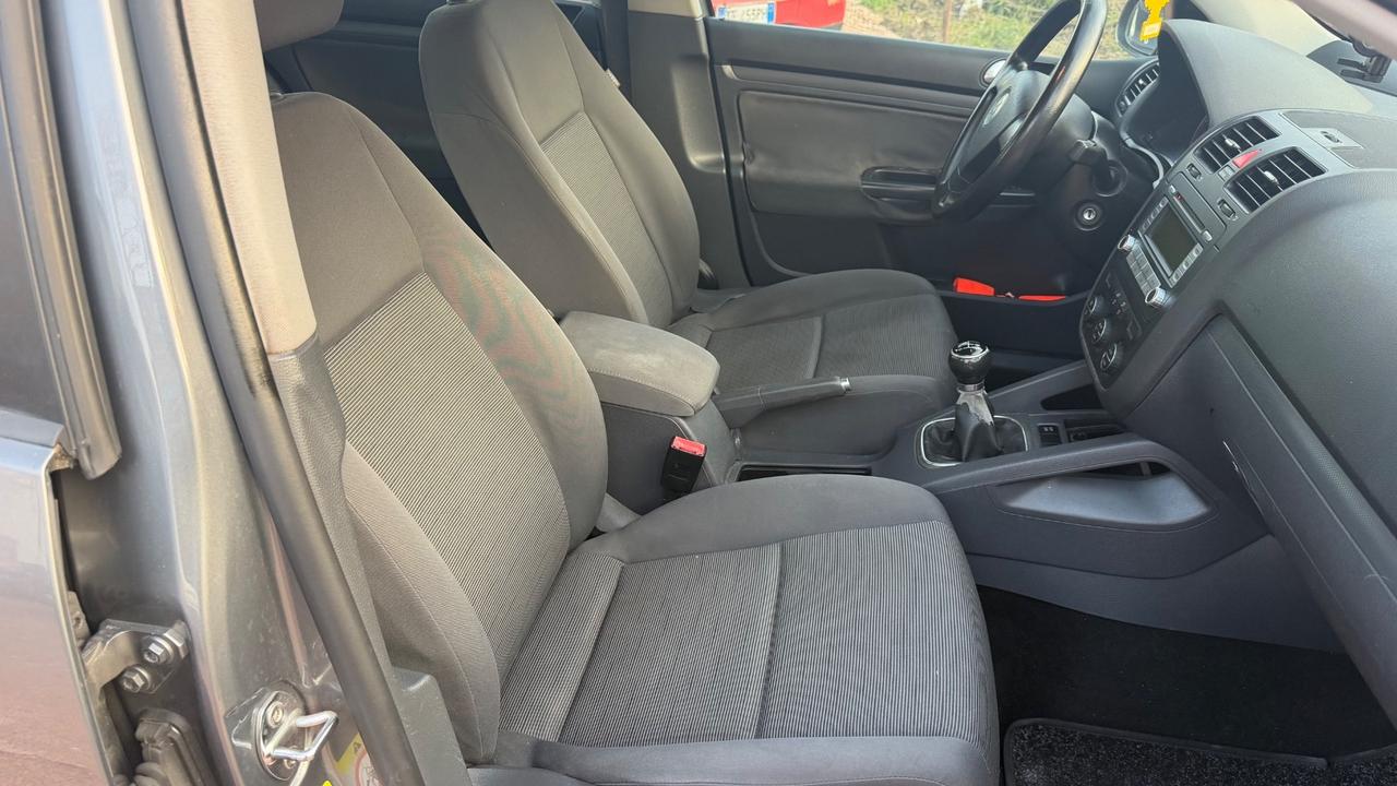 Volkswagen Golf 1.9 TDI 5p. Comfortline