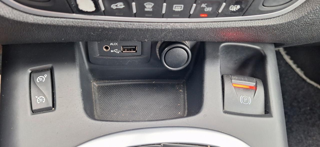 Renault Scenic Scénic X-Mod 1.5 dCi 110CV Luxe