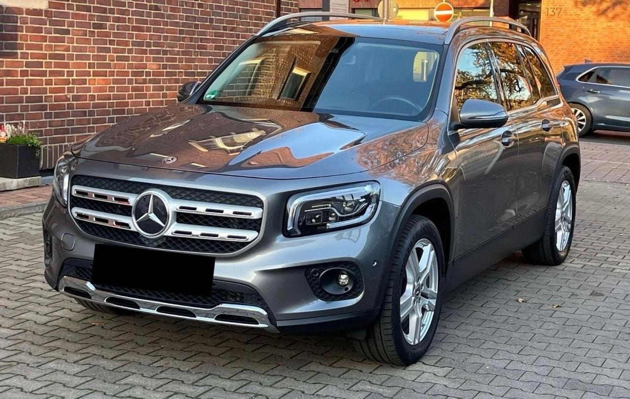 MERCEDES GLB 180d Aut Sport - Led 64 colori Navi
