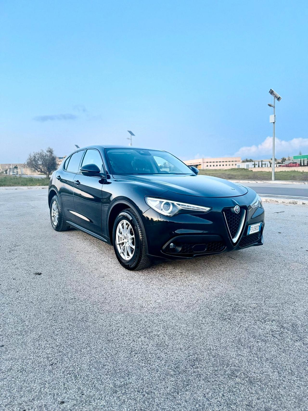 Alfa Romeo Stelvio 2.2 Turbodiesel 180 CV AT8 RWD Executive