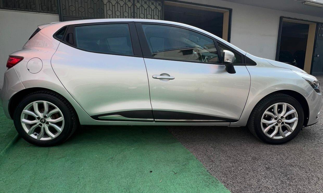 Renault Clio TCe 12V 90 CV GPL 5 porte Business