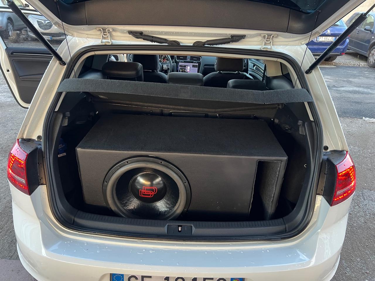 Volkswagen Golf 7 2.0 TDI Leggi l’annuncio