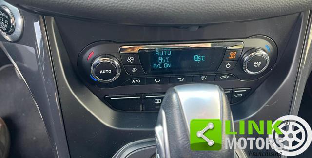 FORD Kuga 2.0 TDCI 163 CV 4WD Powershift Titanium