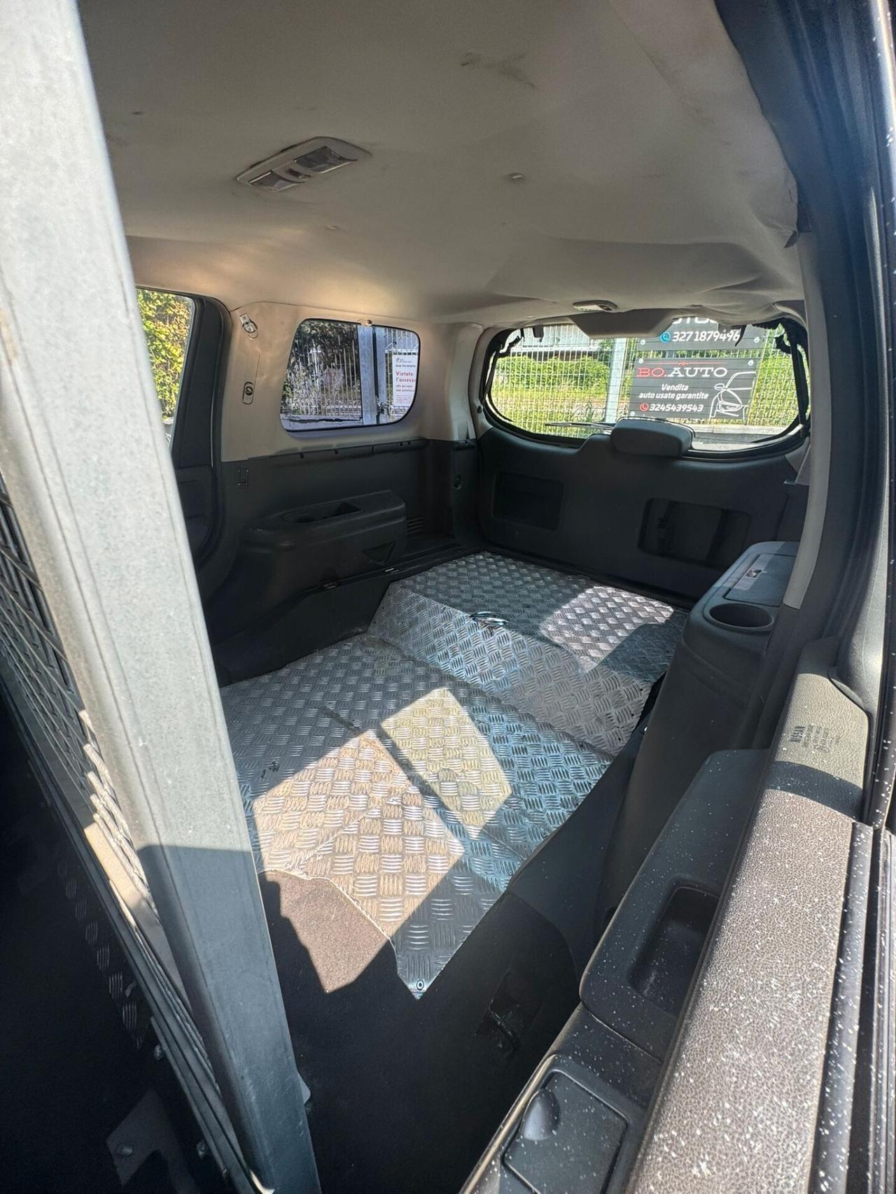 Nissan Pathfinder 2.5 dCi XE Plus