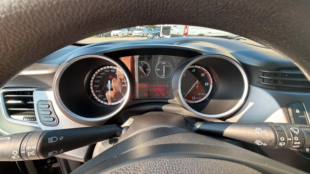 Alfa Romeo Giulietta 1.6 JTDm-2 120 CV Distinctive