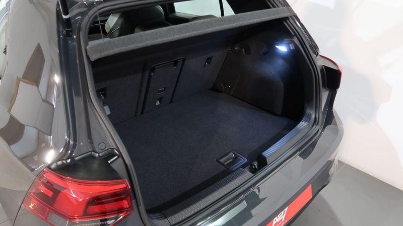 Volkswagen Golf Golf 1.5 tsi Evo 130cv R-Line