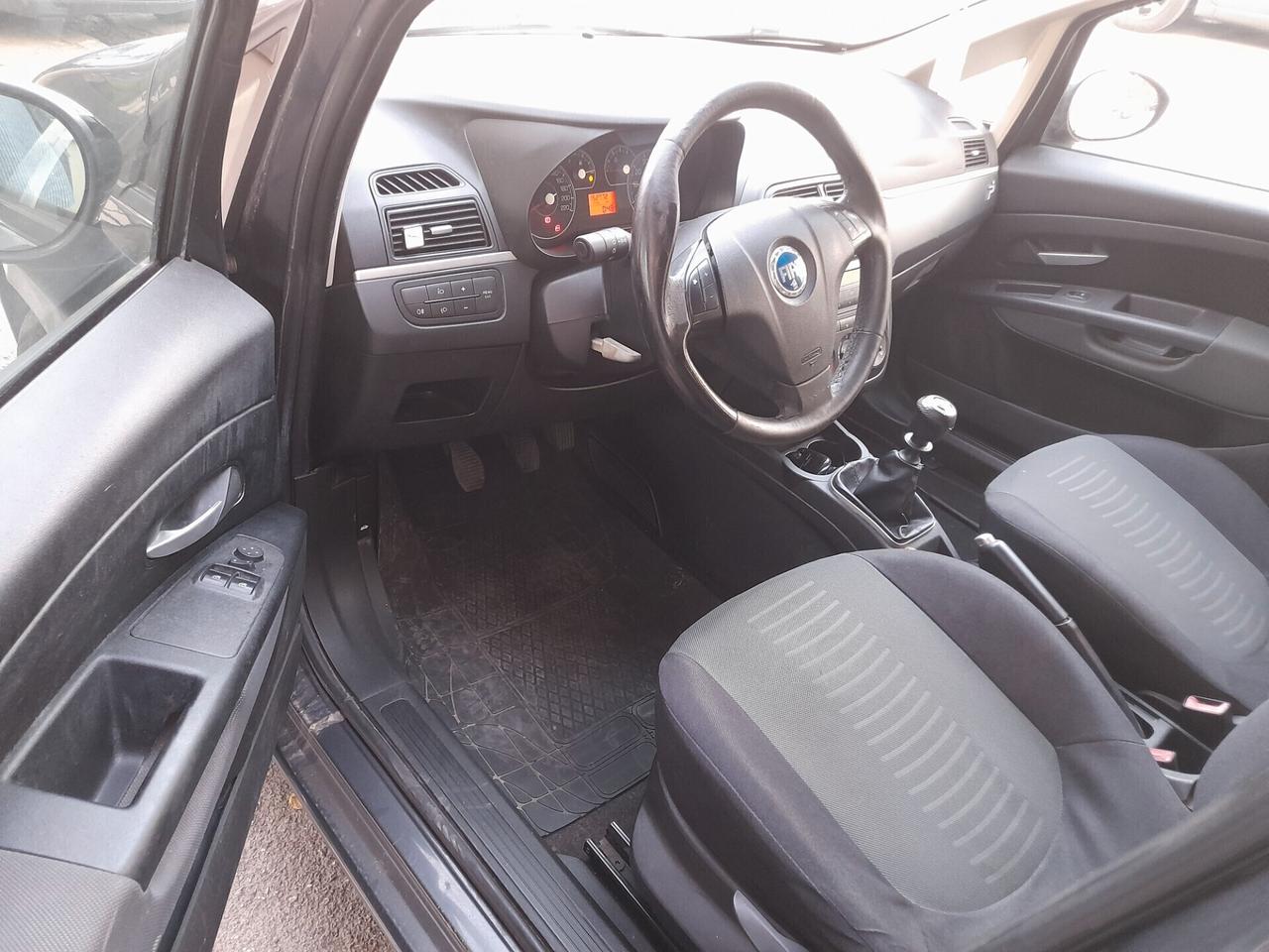 Fiat Grande Punto 1.2 150000KM