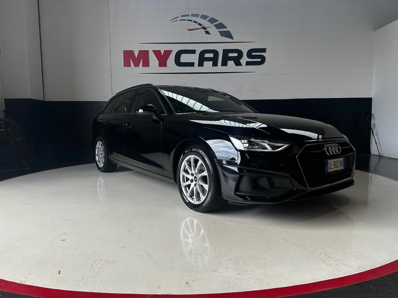 Audi A4 Avant 30 TDI/136 CV mhev S tronic Business Advanced