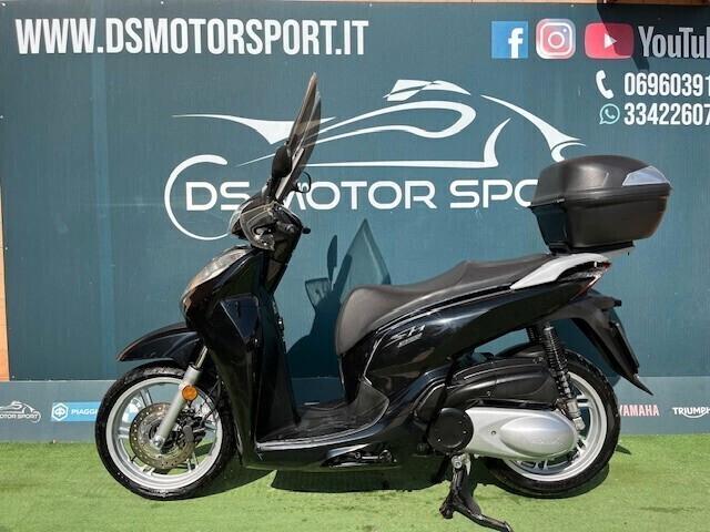 Honda SH 300 ABS GARANZIA PERMUTE UNICO PROPRIETARIO