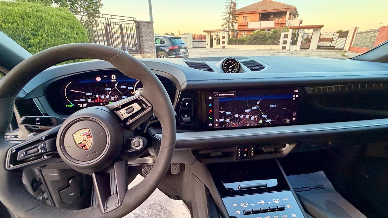 Porsche Cayenne 3.0 V6 E-Hybrid Coupè IVA ESPOSTA ITALIANA