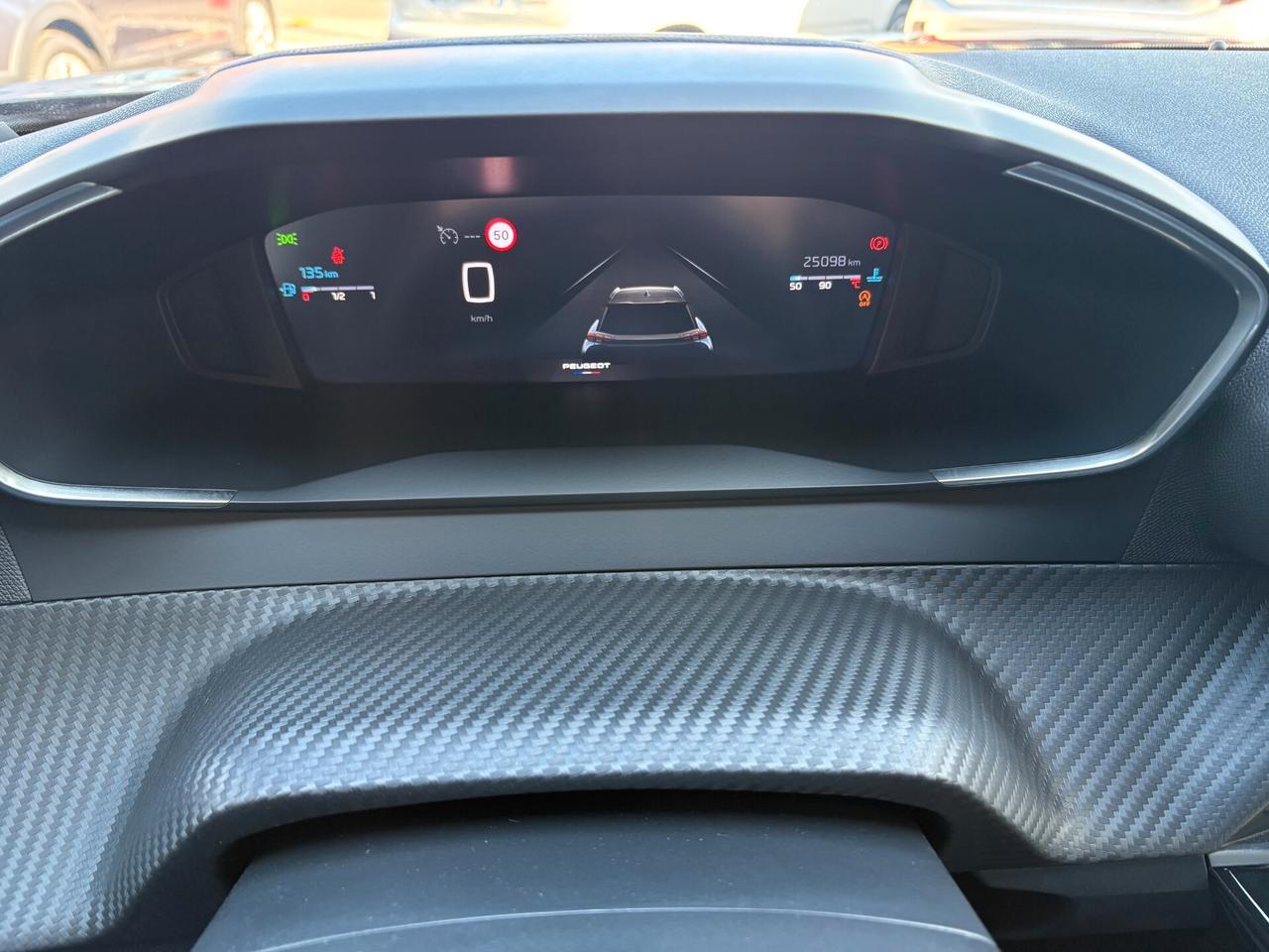 Peugeot 2008 Allure 1.2 bz 101cv - 04/2025