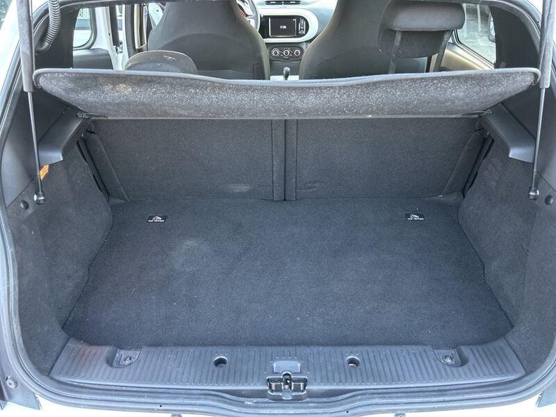 Renault Twingo III 2014 0.9 tce Lovely2 90cv edc