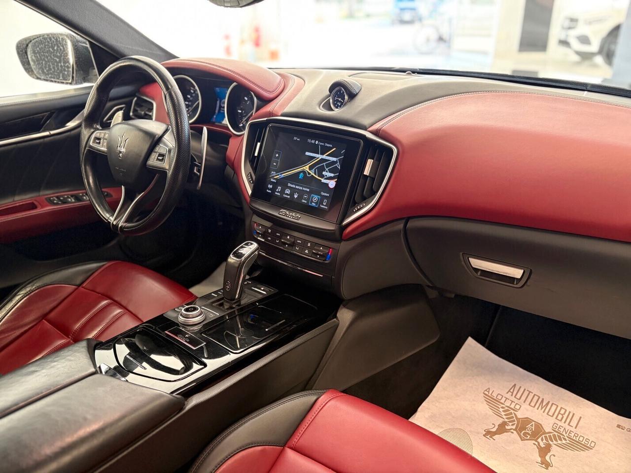 Maserati Ghibli 3.0 250 CV RIBELLE (1/200)