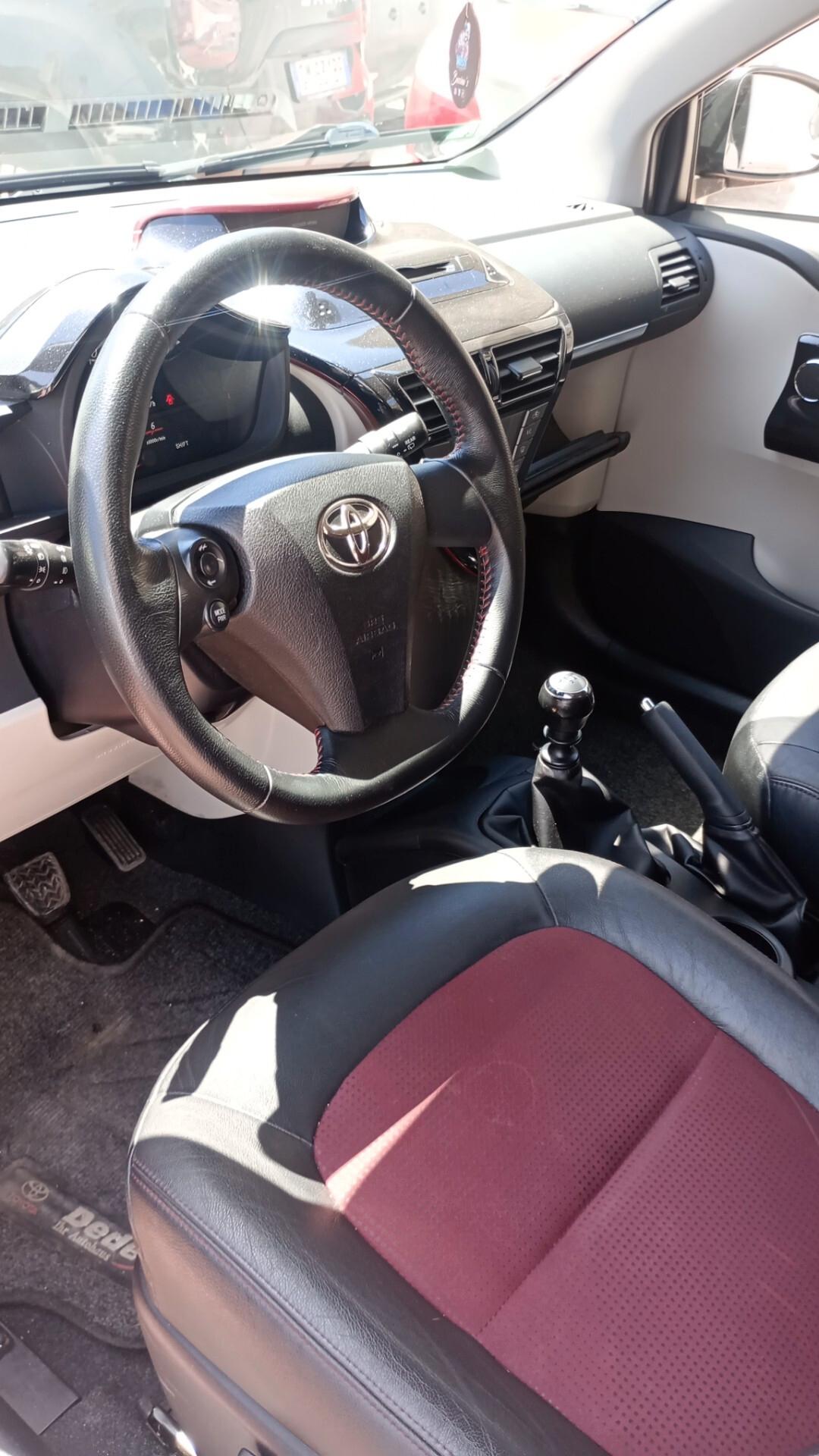 Toyota iQ DIESEL