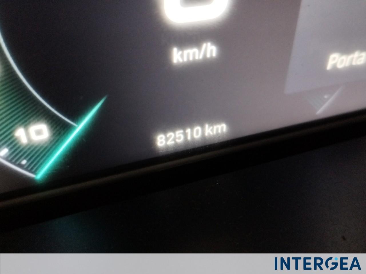 FIAT Tipo 5p 1.5 t4 hybrid (Red) 130