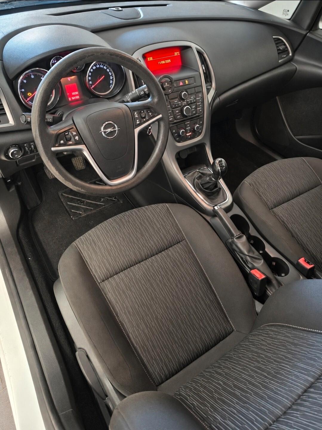 Opel Astra 1.7 CDTI 110CV Sports Tourer Elective