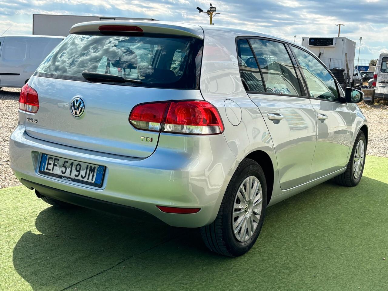 Volkswagen Golf 1.6 TDI DIESEL