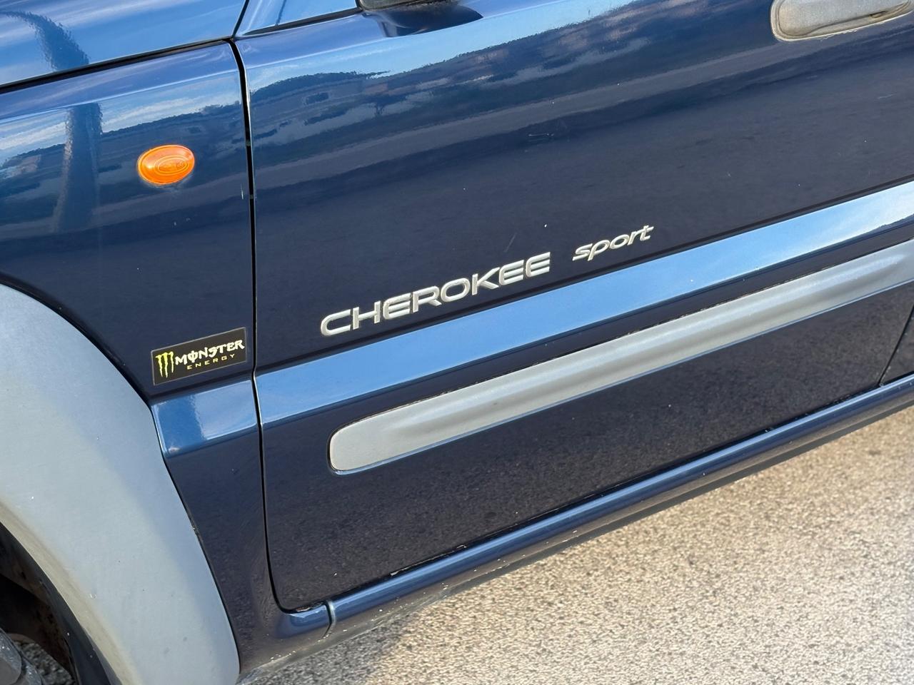 Jeep Cherokee SPORT 2.5 CRD AUTOCARRO 4 POSTI