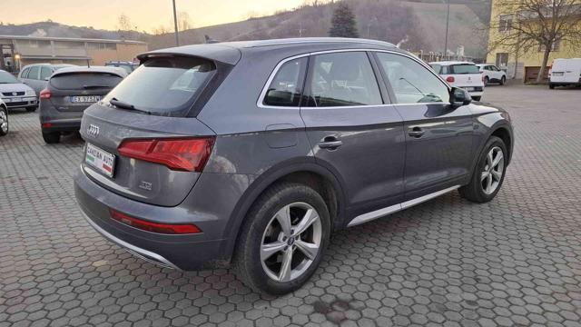 AUDI Q5 2.0 TDI quattro S tronic S line plus