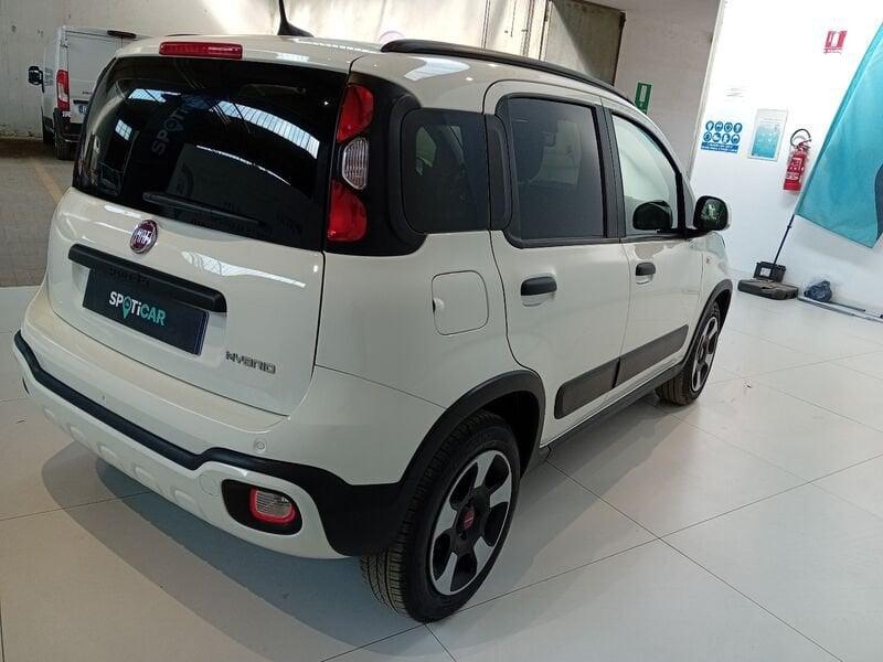 FIAT Panda 1.0 FireFly S&S Hybrid City Cross