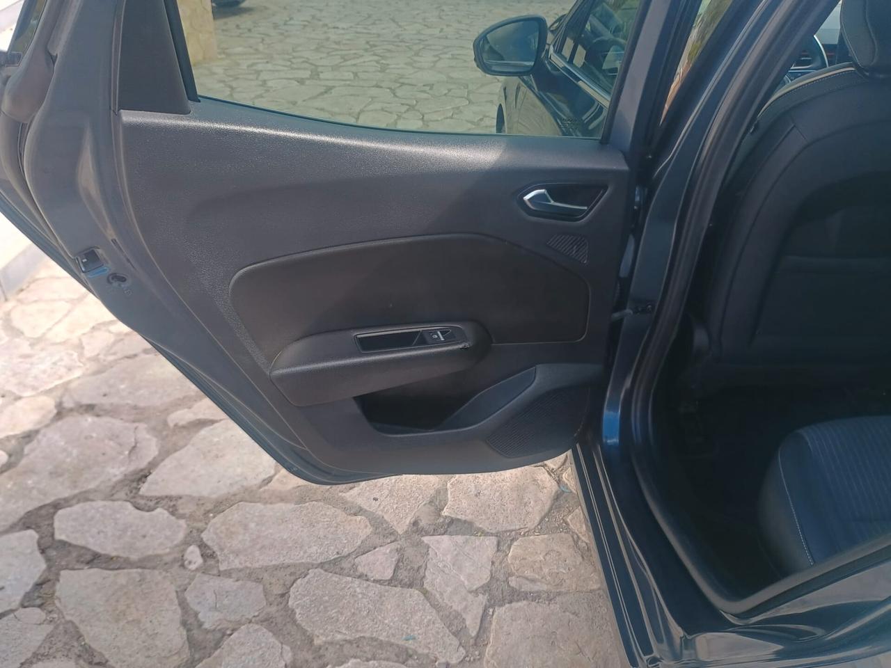 Renault Clio TCe 100 CV 5 porte Life