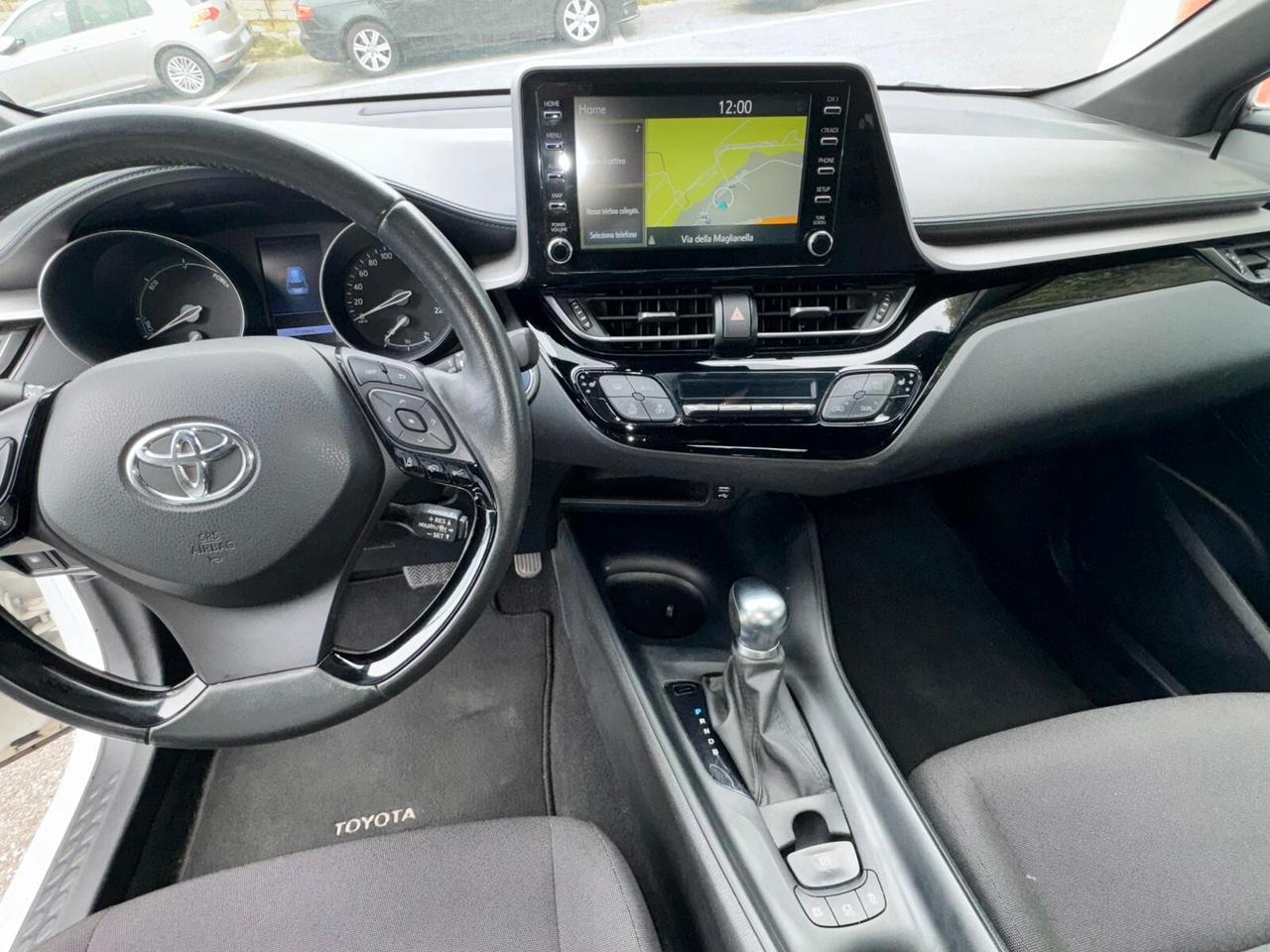 Toyota C-HR 1.8 Hybrid E-CVT Business