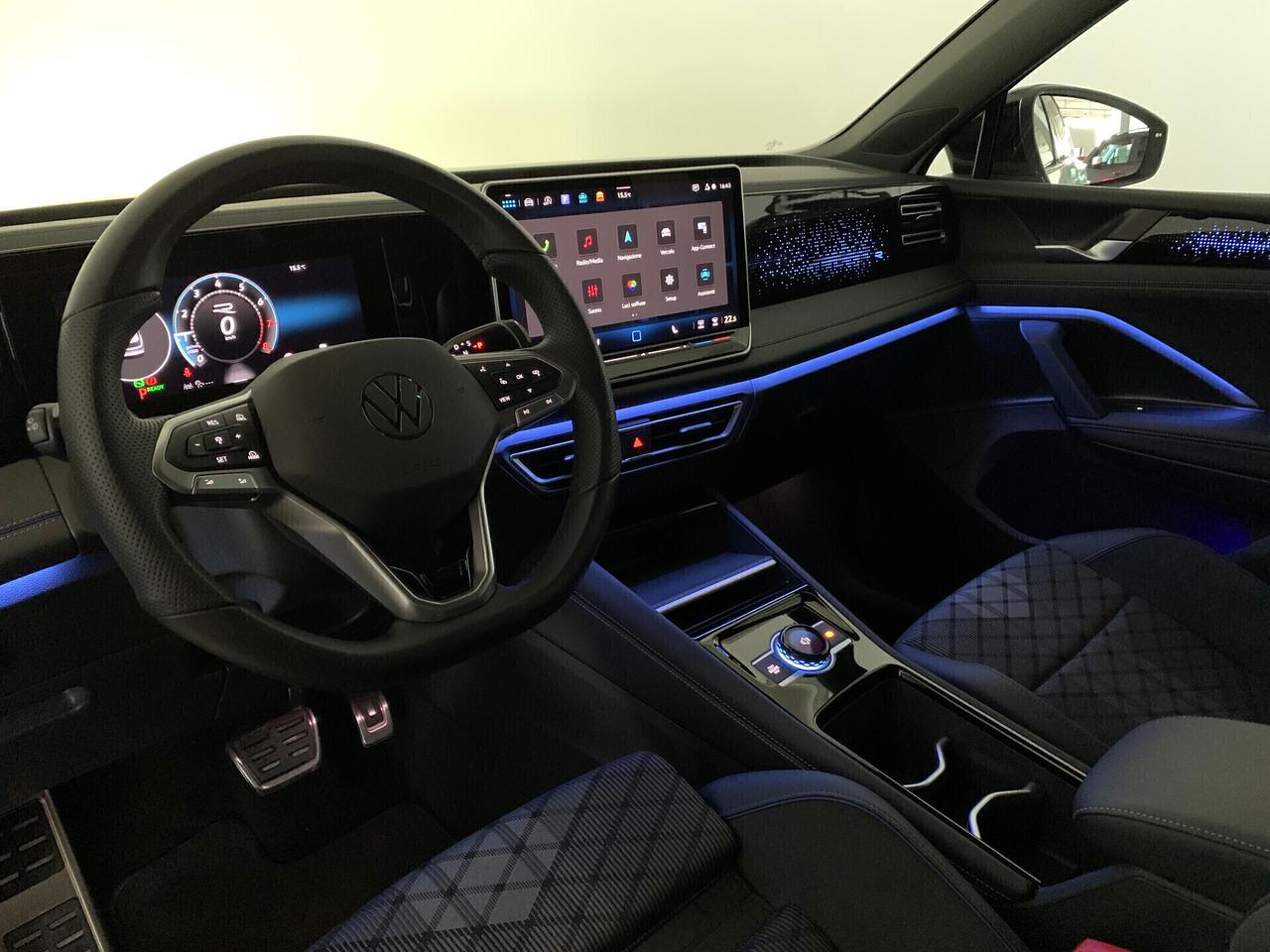 Volkswagen Tiguan R-Line eTSI GARANZIA FINO 2028