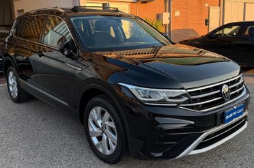 Volkswagen Tiguan Allspace 2.0 TDI SCR DSG Elegance 7 posti TETTO APRIBILE