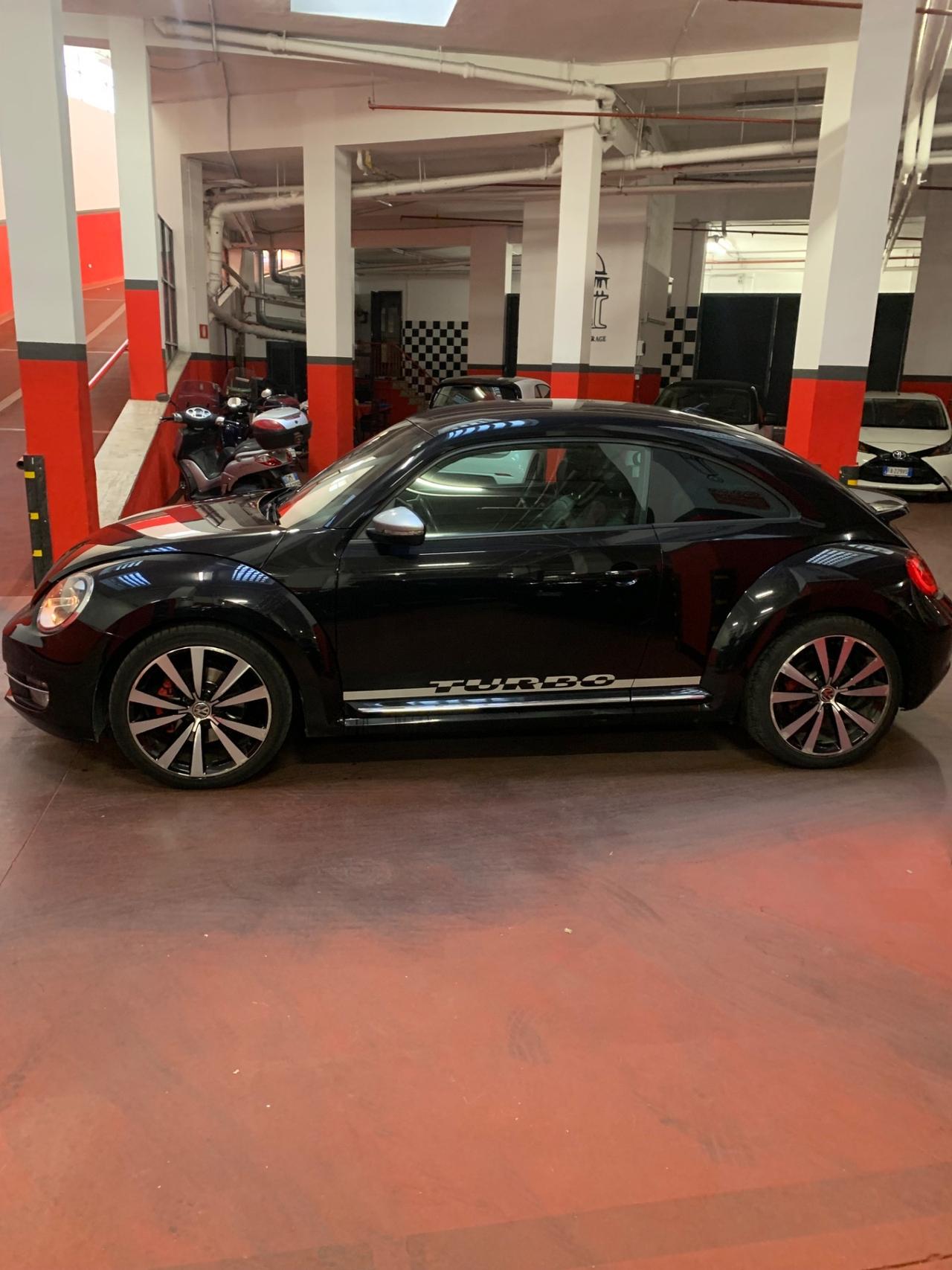 Volkswagen Maggiolino 2.0 TSI DSG Sport