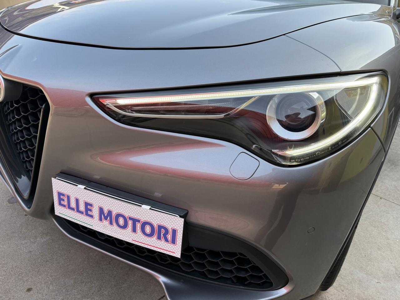 Alfa Romeo Stelvio 2.0 Turbo 280 CV AT8 Q4 B-Tech