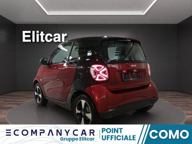 SMART ForTwo EQ black motion