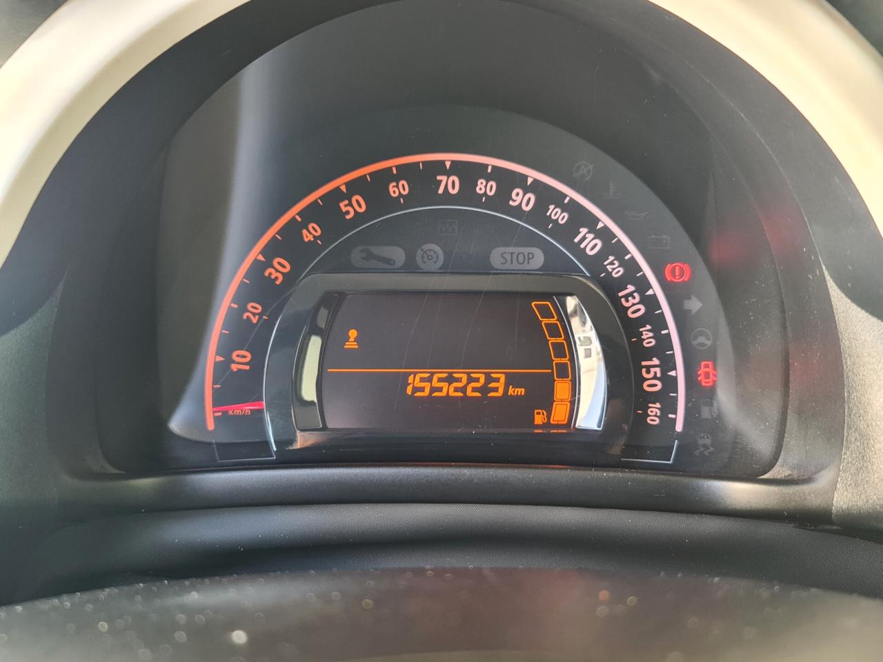 Renault Twingo 1.0 SCe Live - unicoprop.