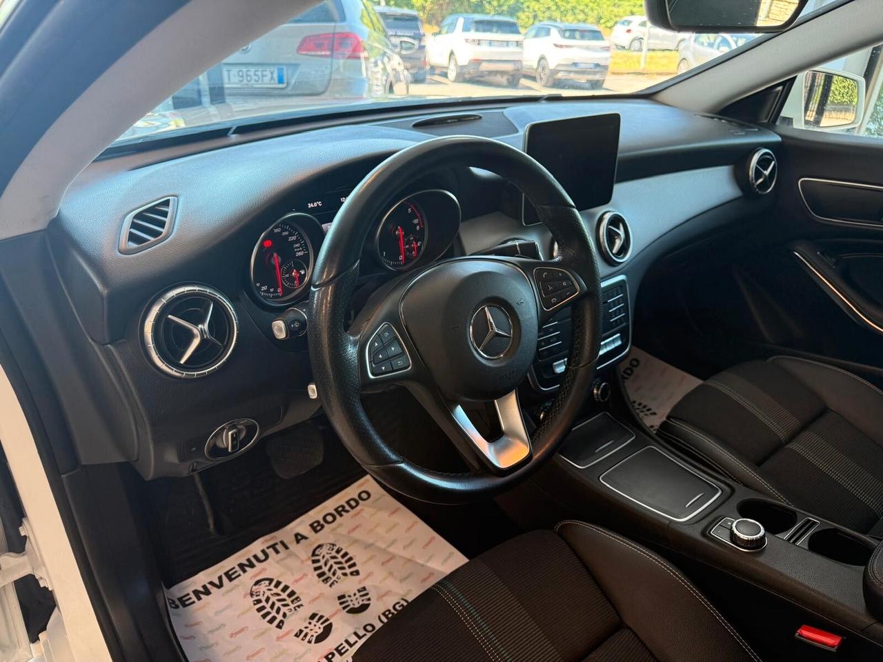 Mercedes-benz CLA 200 d 4Matic Automatic Sport