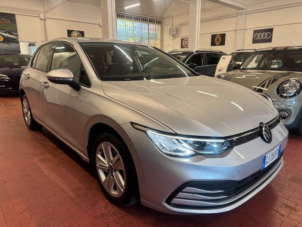 Volkswagen Golf 2.0 TDI DSG SCR Style 2022 NEOPATENTATI