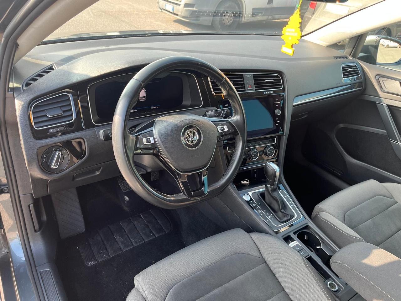 Volkswagen Golf 2.0 TDI DSG 5p. Highline