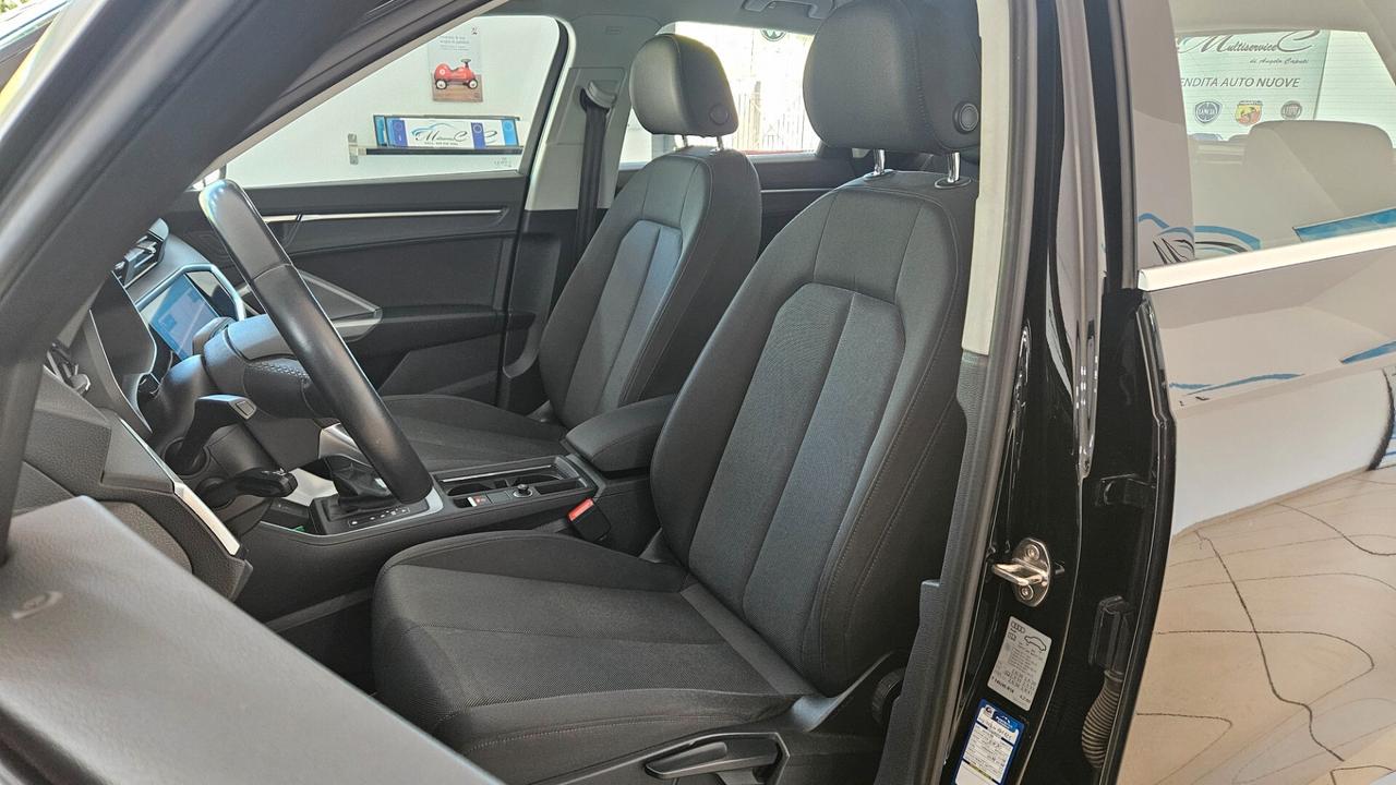 Audi Q3 2.0 TDI 40 TDI Quattro S tronic Advanced
