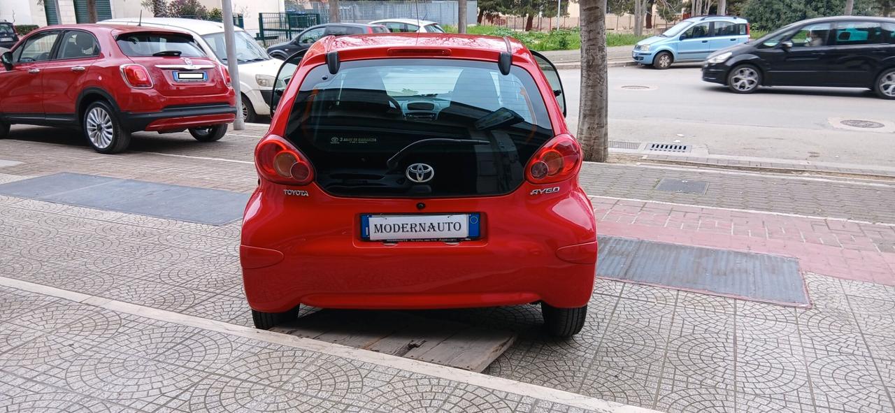 Toyota Aygo 1.0 12V VVT-i 5 porte Now