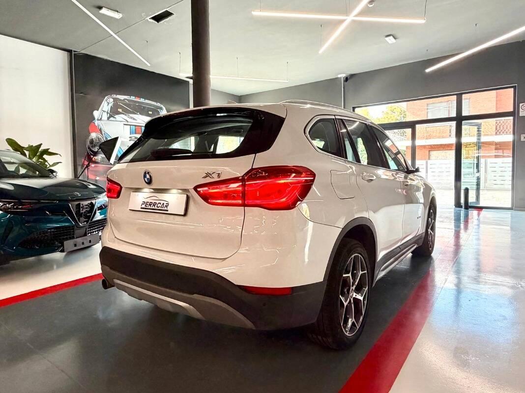 BMW X1 Sdrive18d xLine auto