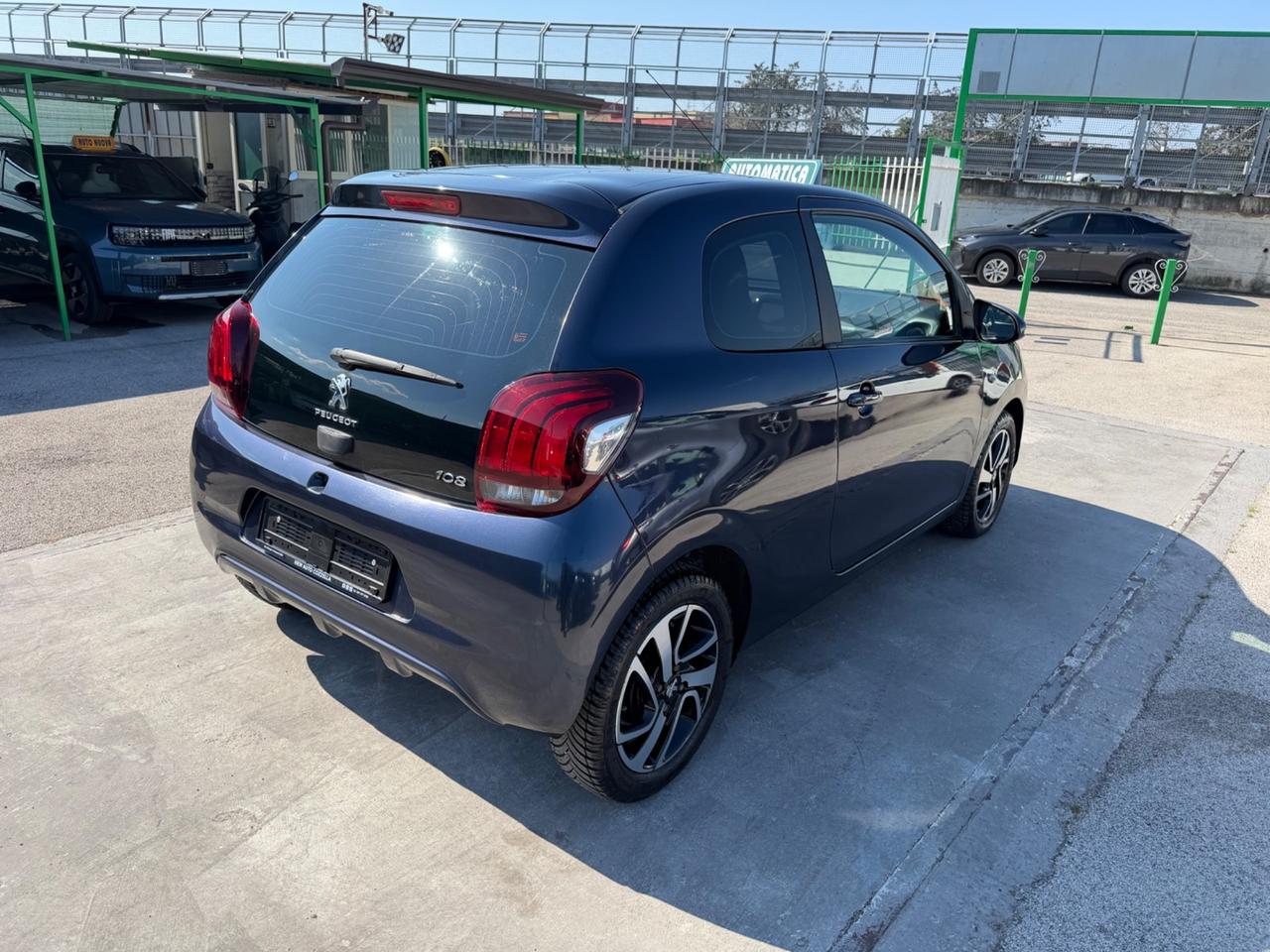 Peugeot 108 VTi 68 3 porte Allure TOP!