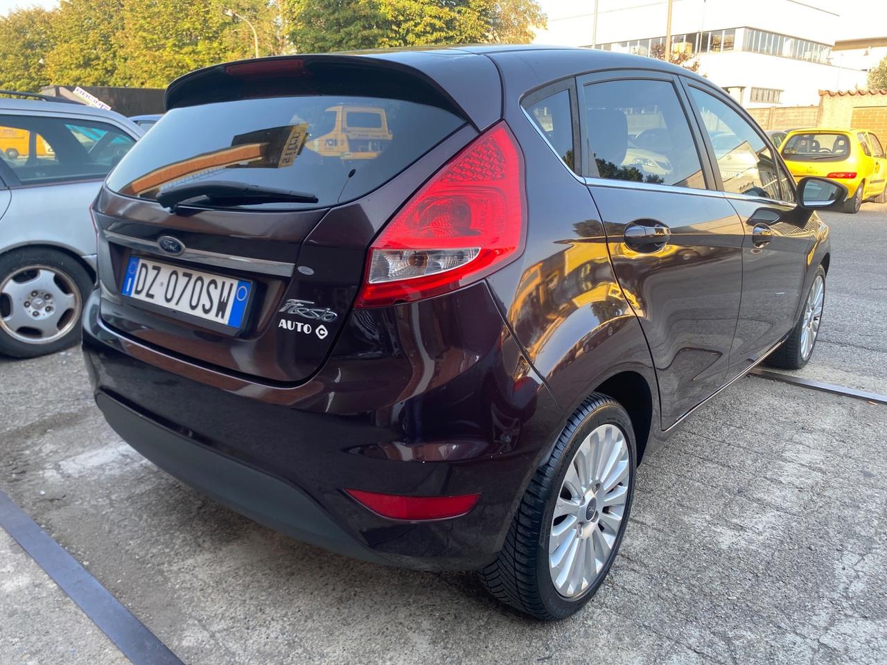 Ford Fiesta Fiesta+ 1.4 5 porte Bz.- GPL