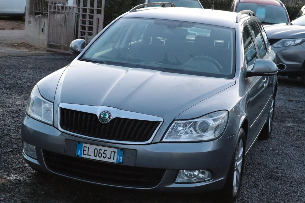 Skoda Octavia 1.6 TDI CR F.AP. Wagon Elegance