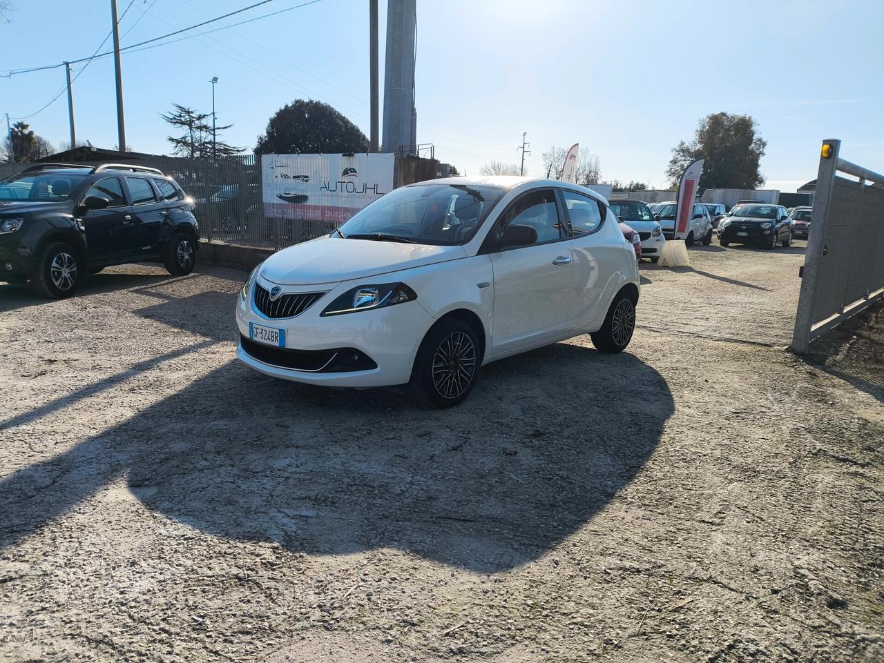 Lancia Ypsilon 1.2 69 CV 5 porte GPL Ecochic Gold