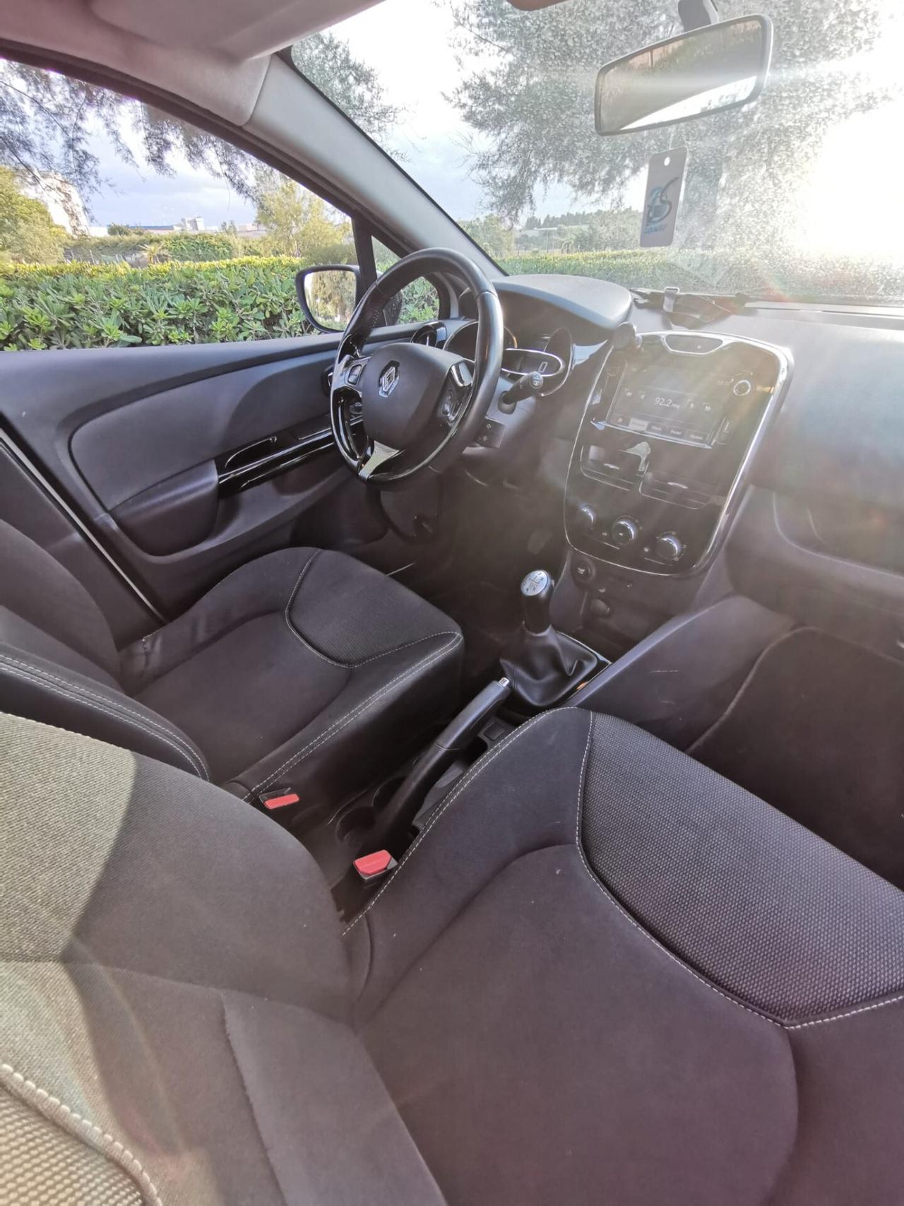 Renault Clio 1.5 dCi 8V 75CV 5 porte Live 2014