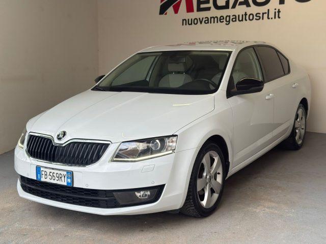 SKODA Octavia 1.6 TDI CR 110 CV DSG Executive