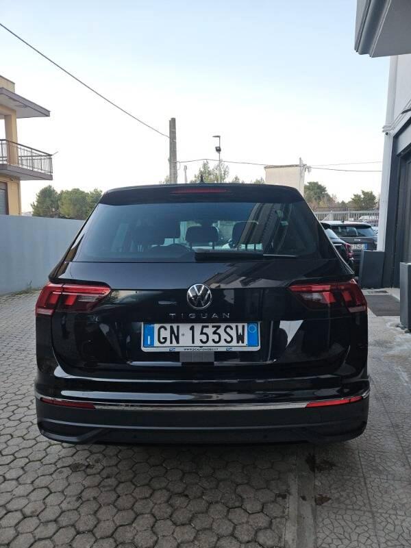Volkswagen Tiguan 2.0 tdi Life 150cv dsg