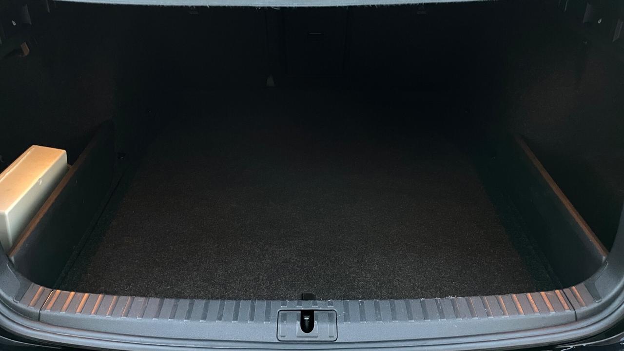 SKODA OCTAVIA SW 2.0 TDI EXECUTIVE 116CV - FULL LED, VIRTUAL COCKPIT, NEOPATENTATI