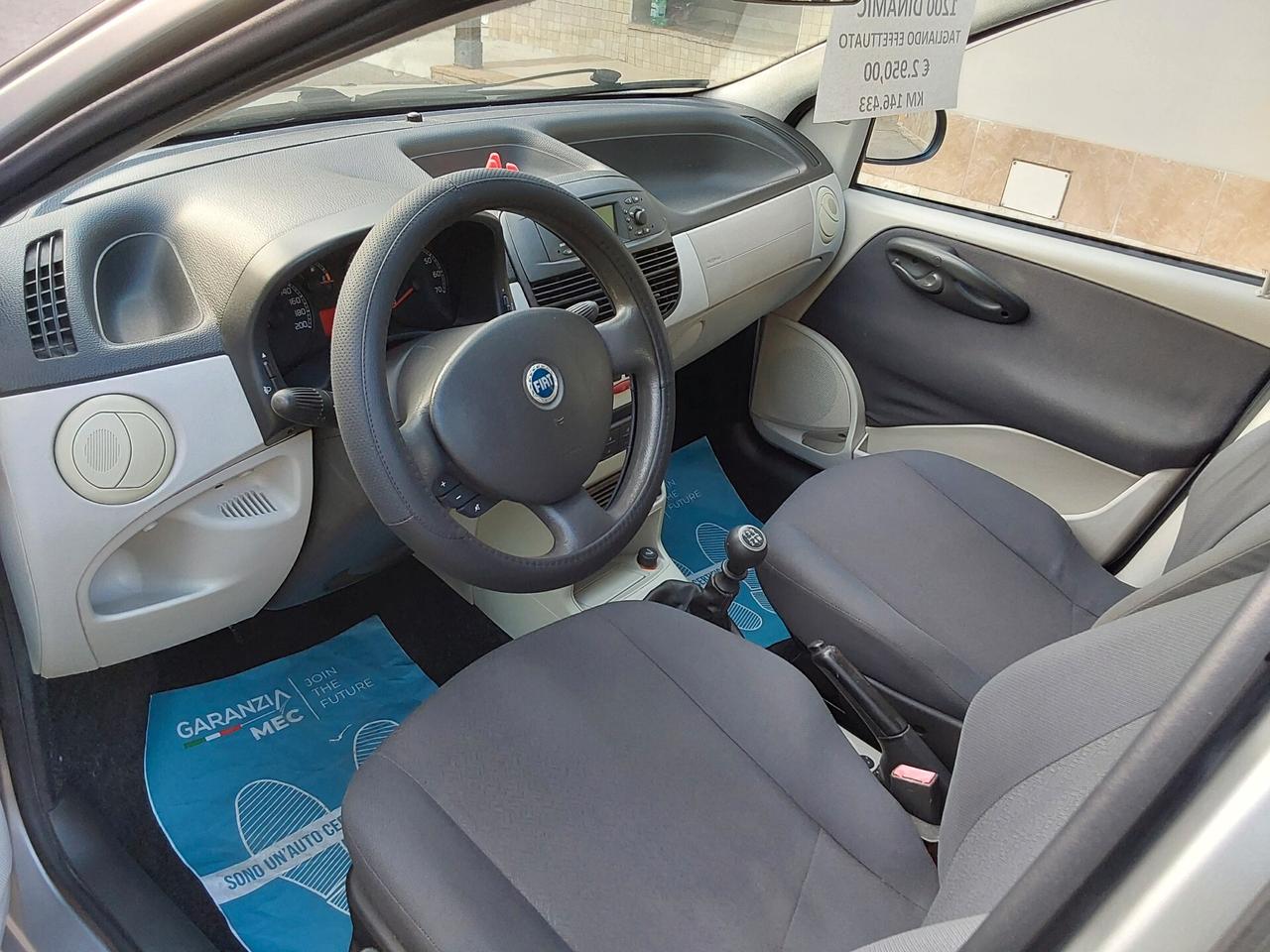 Fiat Punto 1.2 5 Porte Dynamic