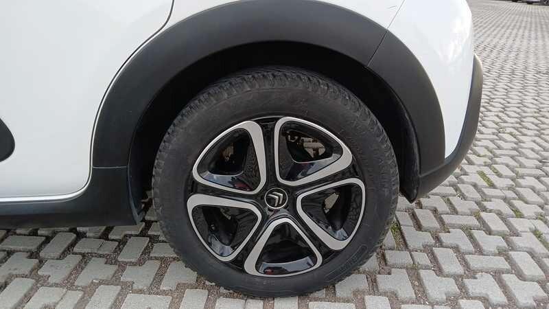 Citroen C3 PureTech 82 cv Shine