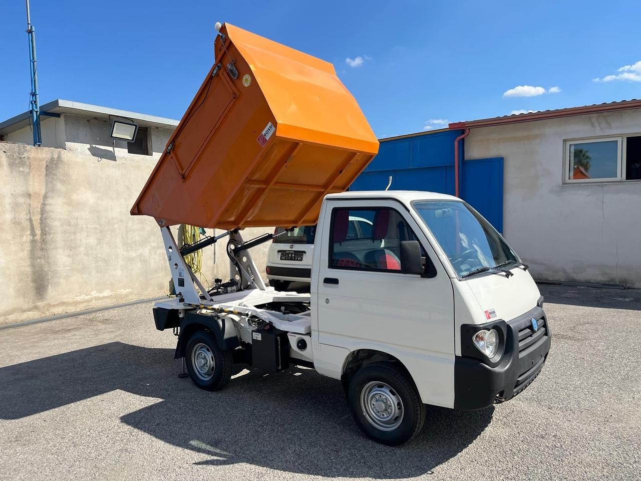 Piaggio quargo con vasca/rib.-700 cc- Diesel -2014